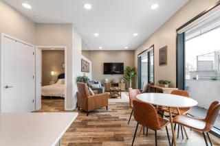 Modern, Music Row, Central, Pool, Gym - 4