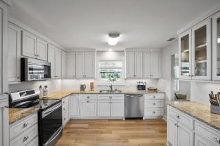 Southern Mermaid Cottage- Pet Friendly Fenced - Saint Joe Beach - 7