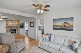 Southern Mermaid Cottage- Pet Friendly Fenced - Saint Joe Beach - 4