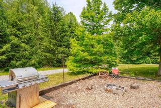 Swaying Pines Cabin - South Bloomingville - 8