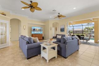 Gulf Access, Kayaks, Heated Pool - Villa Happy Hour - Roelens Vacations - Cape Coral - 5