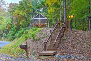 The Cove Retreat- Hot Tub/Screened Porch/Game Room - 3