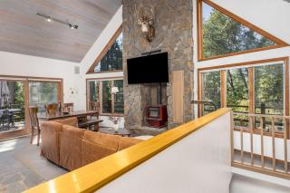 WHouse*HotTub*Sleeps20*BLS*FirePit*AC&Heat*DogsOk - Arnold - 3