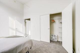 CozySuites - 2BR with Direct Skybridge Access #4 - Indianápolis - 4