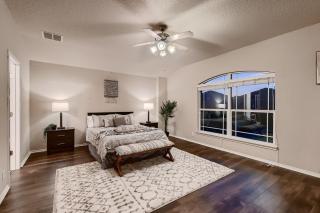 Lxry 4 BR, Heated Pool, Spa, near attrns (St1) - 8