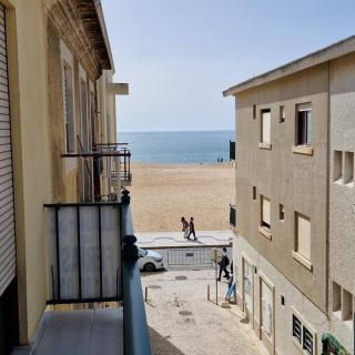 Junto à Praia - Nazaré - 4