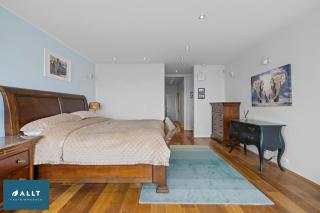 Ocean House - 5