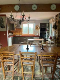 Maison familiale, 15 pers, 7 chambres, piscine, déco soignée - Bais - 5