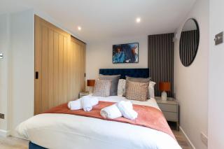 Peaceful & Beautifully Presented Detached Studio - Golden Valley - 9