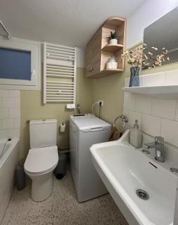 Sunkissed Penthouse Apartment - Atene - 3