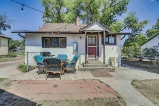 Hot Tub Pet Friendly Bungalow Central Downtown - 2