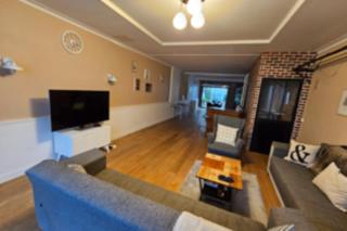 Spacious and radiant house with terrace - Lormont - 9
