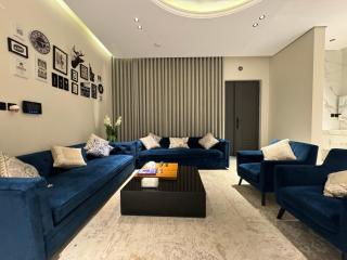 شقة ارضية ٣ غرف نوم وصالة ١ - Riyad - 7