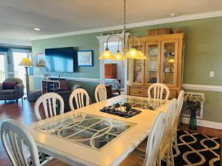 Clamelot - Holden Beach - 1
