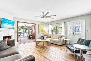 Exclusive complex - Private Heated Pool - 100 Steps to Beach - Village 5 minute walk - Siesta Key - 7