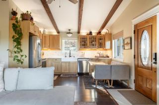 Pine Perch ~ Cozy Mountain Cabin w/ Views - 6