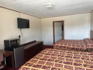 super inn - Newport - 5