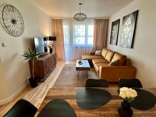Millennium Skorosze Mango - Warsaw - 7