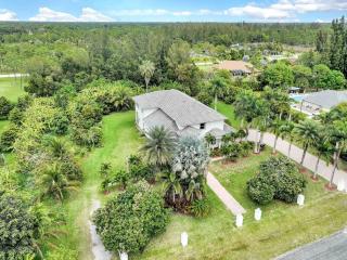 New luxury home in PB 5king beds free parking+wifi - West Palm Beach - 3