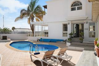 La Marina - Puerto del Carmen - 0