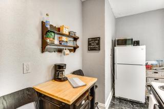 Norfolk Apartment 1 Mi to Ocean View Beach Park! - 2