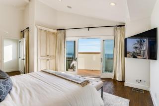 Luxury, renovated, oceanfront home with incredible deck & views - dogs welcome - San Diego - 7