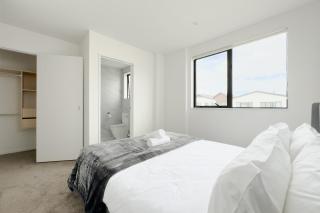 Modern 3-bds townhouse in South Auckland - Auckland - 5