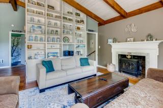 Silver Spring Chalet Brought to you by GetAway Vacations - Pittsfield - 9