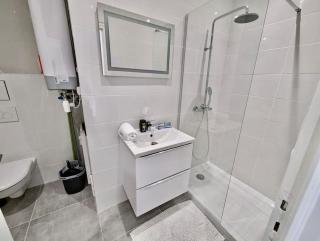 Excellent T2 - Moderne & Tout Equipé avec Parking - Grenoble - 7