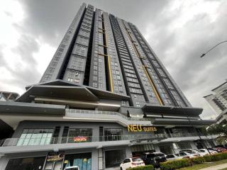 Neu Suite Ampang, LRT Jelatek, Gleneagles Hospital - 0