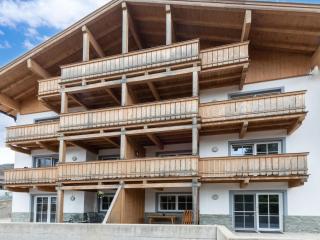 Luxury penthouse with Balcony Ski Storage Carport Lift - Brixen im Thale - 4