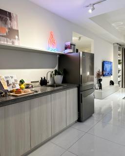 Fuzzi - Downtown modern 1BR near BuiVien walking street SOHO - Ho Chi Minh - 6
