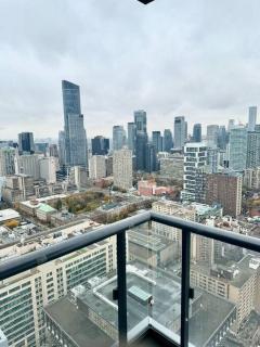 Cozy Condo Near EatonCentre Mall - 6
