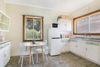 The Peach Tree 2 Bed Home - Elizabeth - 2
