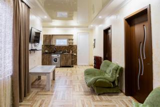 Holiday Home Data - 1