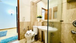 BluO Vasant Vihar PVR - Kitchen, Terrace, Lift - 4