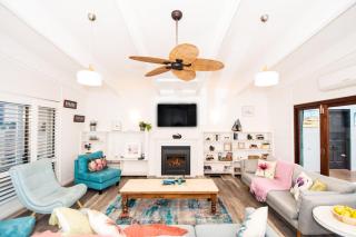 Blue Haven Pet Friendly Retreat - 7