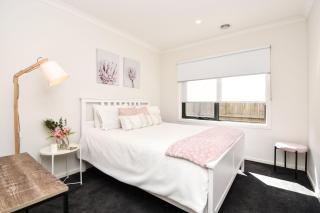 Coastal Beach Escape - Rosebud - 4