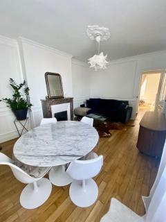 Superbe appartement avec moulures et cheminé - Clichy - 6