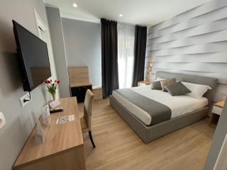 Martini Suite 2 Bari - Bari - 8