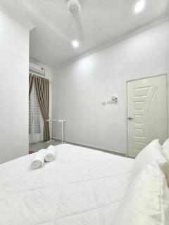 Near Me Homestay - 5