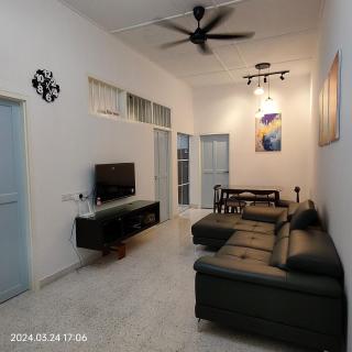 Sterling Homestay - Tanjung Bungah - 0