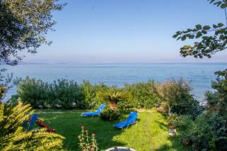 Beachfront Romantica place First floor - 3