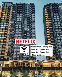 Del’s Guesthouse @ Southville Same Level with Pool fits 8 - Bangi - 0