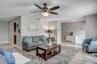 Palm Coast Paradise - Firepit Beach 5BR - 7