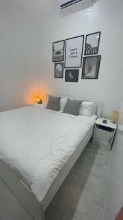 Saphir Townhouse 5 to 6 pax rooftop terrace, Cavite - Imus - 6
