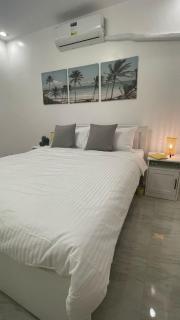 Saphir Townhouse 5 to 6 pax rooftop terrace, Cavite - Imus - 5