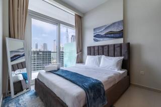 Goldbest-Reva Burj Khalifa view - Dubai - 0