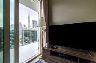 Goldbest-Reva Burj Khalifa view - Dubai - 6