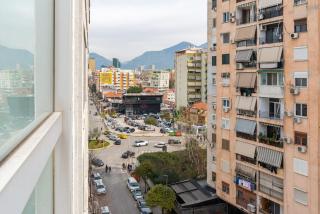 Cozy Family Apartment - Tirana - 3